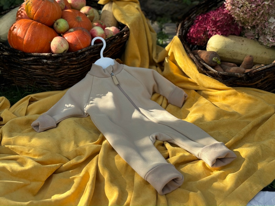 Утепленный комбинезон из футера